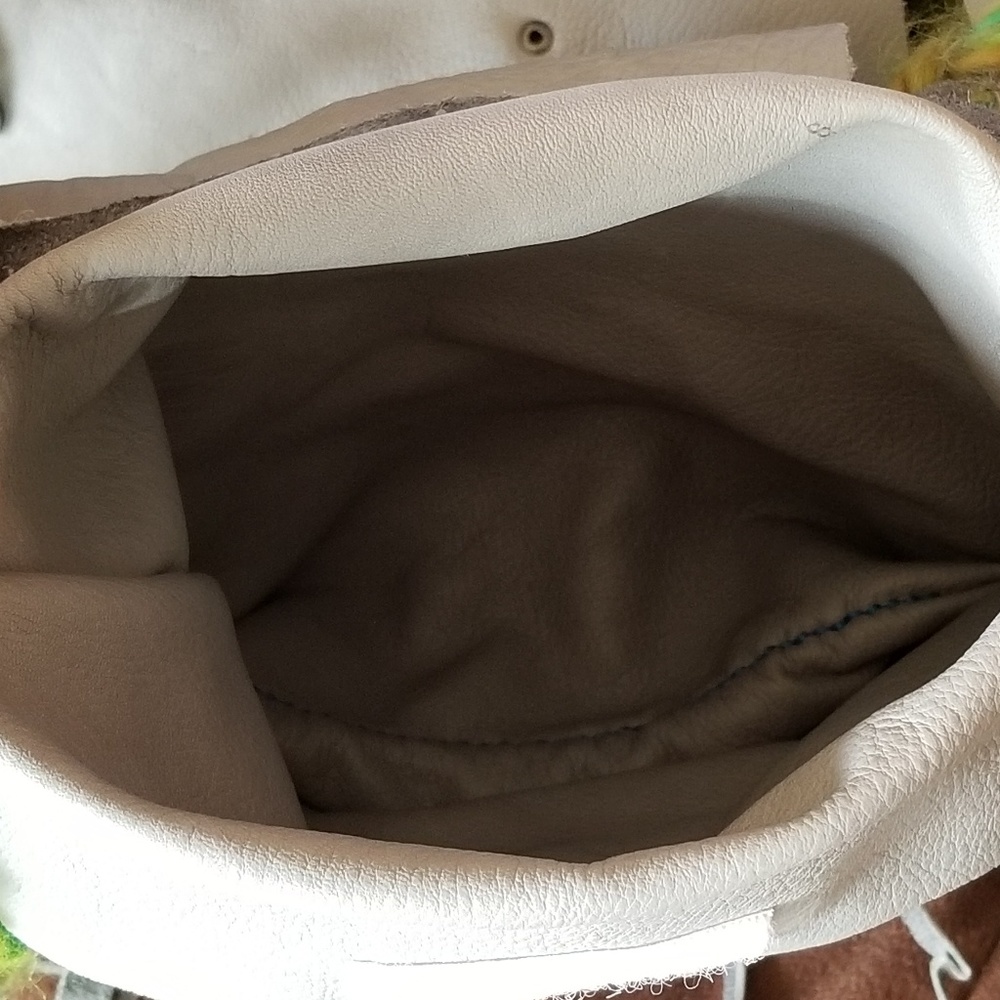 Leather dragofly/butterfly cross body bag - Picture 3 of 4